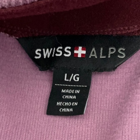 Swiss Alps women’s 1/4 snap dark pink top, size L - Picture 6 of 10